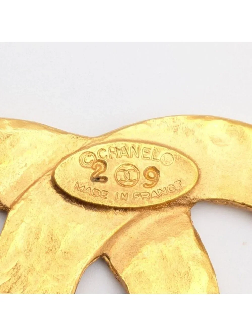 Chanel Brooch CC Logo Mesh Braided Pattern Gold 29 Vintage